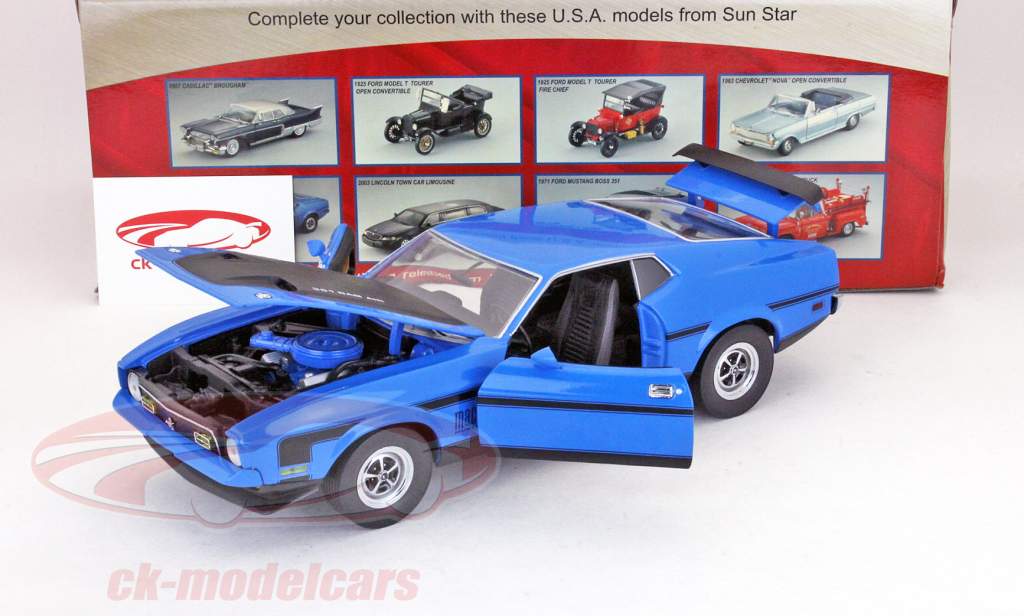 Mustang Boss 351 année 1971 blu 1:18 SunStar