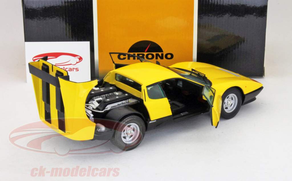 法拉利BB512年份1976黄色/黄色1:18 SUNSTAR