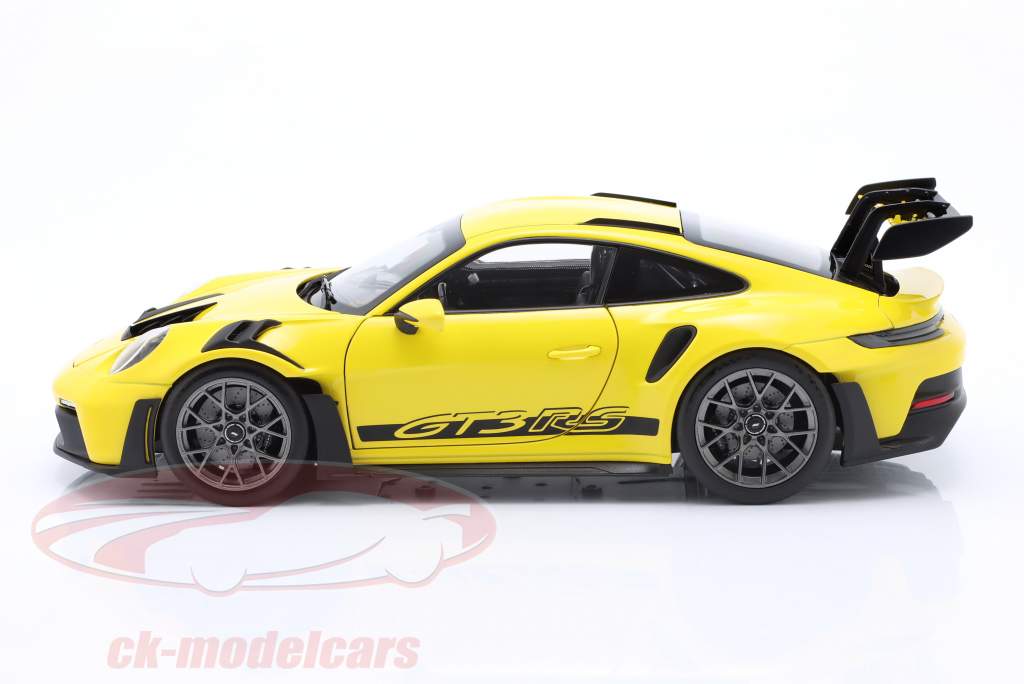 新品☆イエロー Spark 1/43 ポルシェ 911 (992) GT3 RS Porsche 911 (992) GT3 RS Racinggelb Weissach Package Spark 1