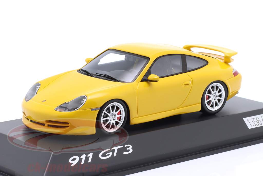 Porsche 911 (996) GT3 signal yellow 1:43 Minichamps