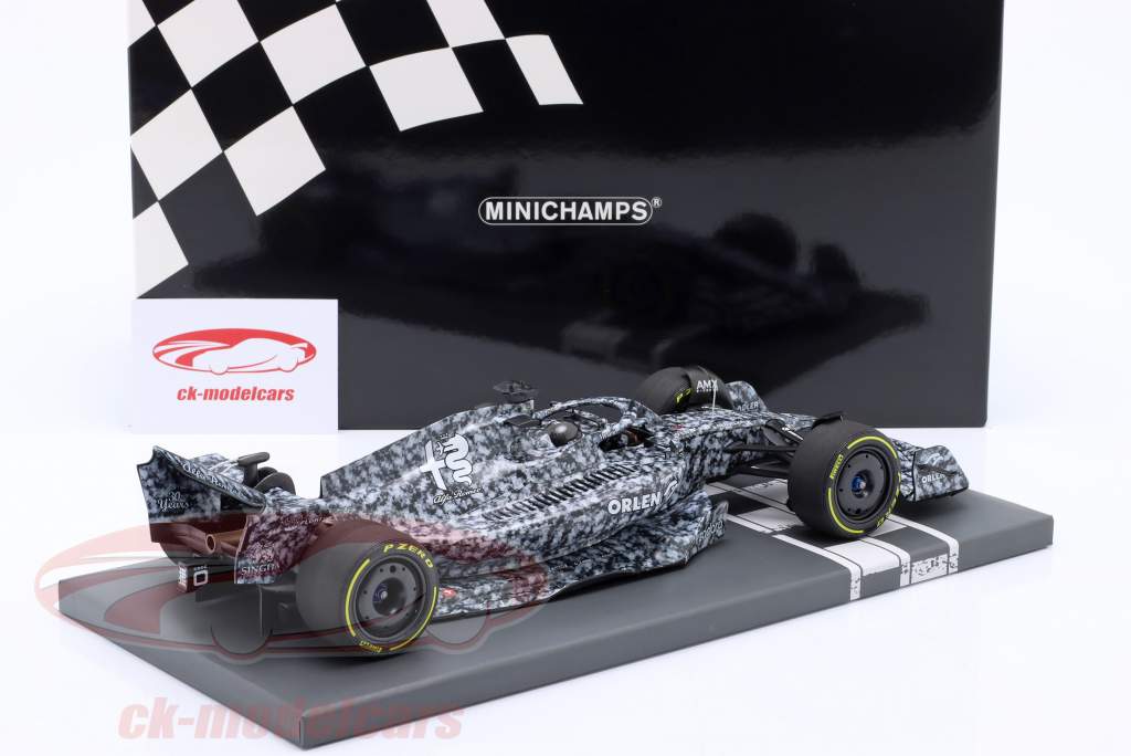 Valtteri Bottas Alfa Romeo C42 formule 1 Test Barcelona 2022 1:18 Minichamps