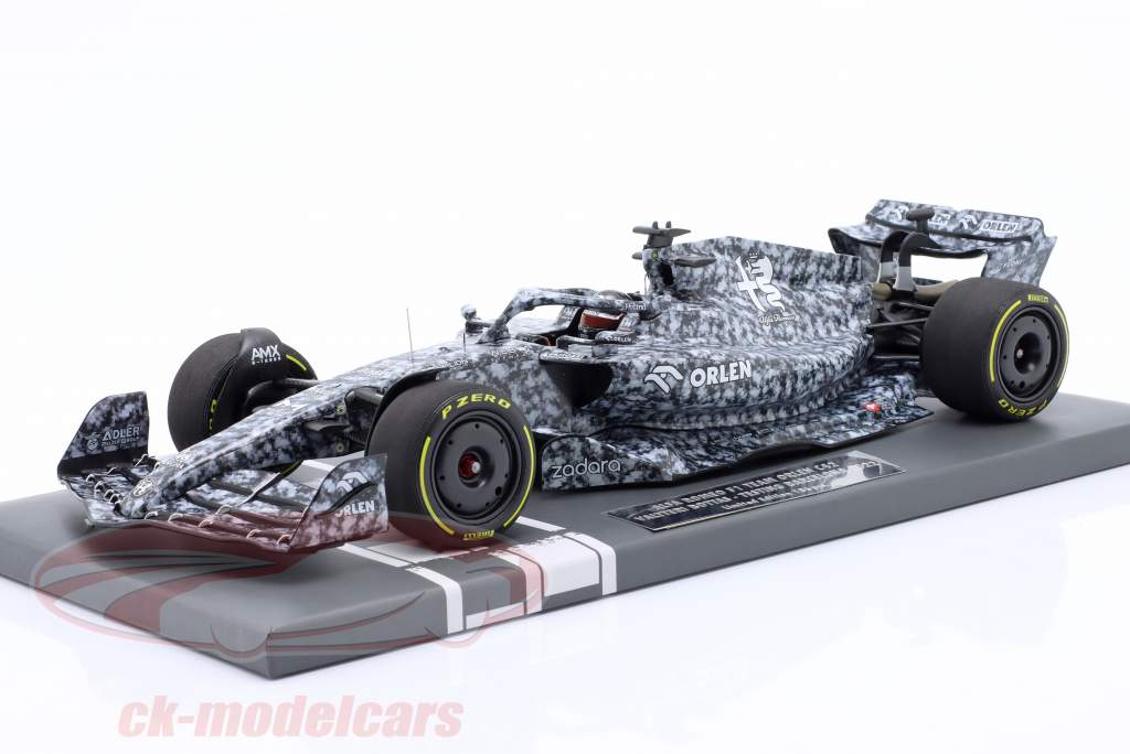 Valtteri Bottas Alfa Romeo C42 formule 1 Test Barcelona 2022 1:18 Minichamps