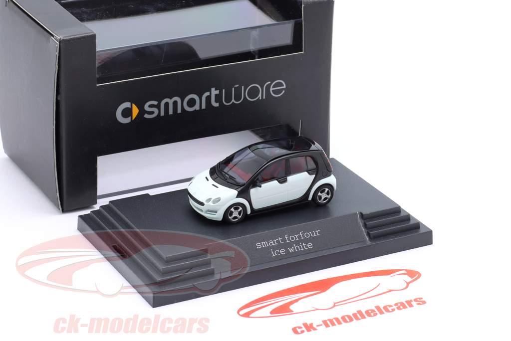 Smart Forfour Construction year 2004 - 2006 white 1:87 Busch