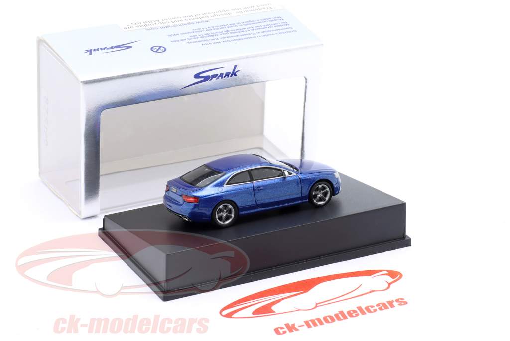 Audi RS5 Année de construction 2010 bleu 1:87 Spark