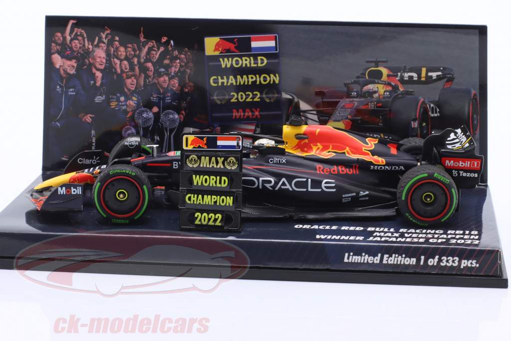 Max Verstappen Red Bull RB18 #1 Winner Japan GP Formula 1 World Champion 2022 1:43 Minichamps