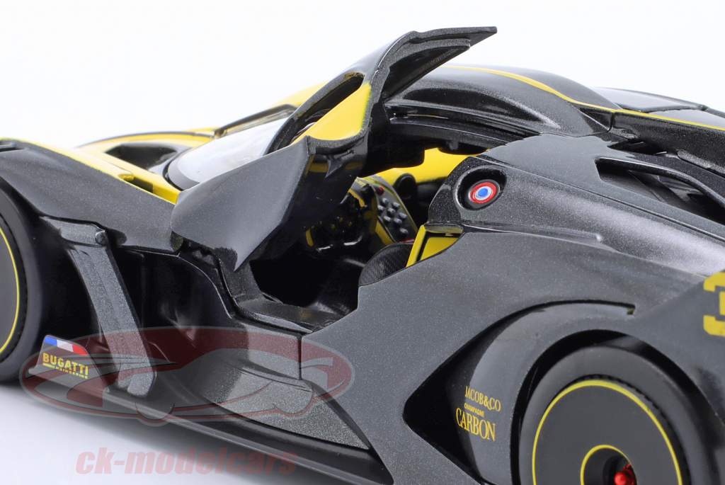 Bugatti Bolide W16.4 Byggeår 2020 gul / kulstof 1:24 Maisto