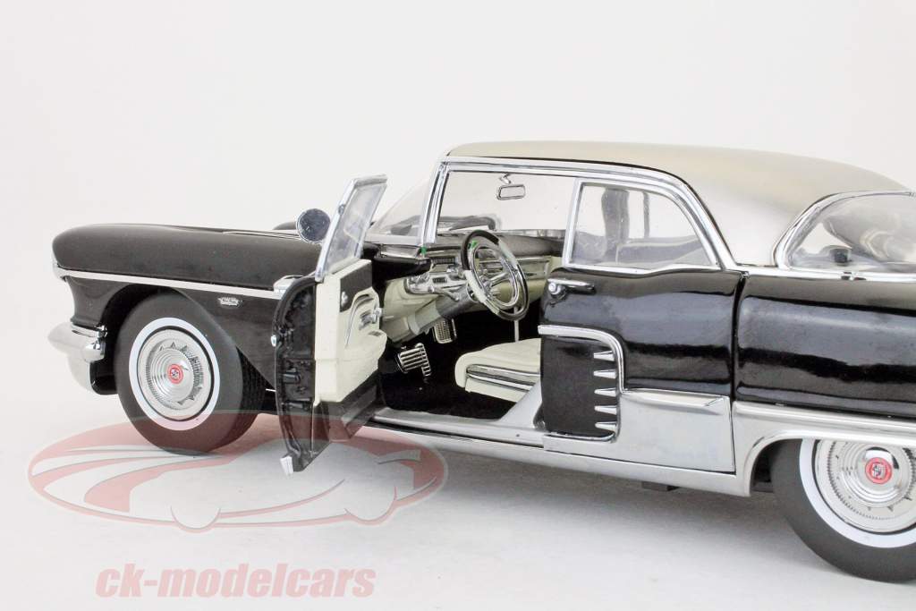 Cadillac Eldorado Brougham anno 1957 ebano nero 1:18 SunStar