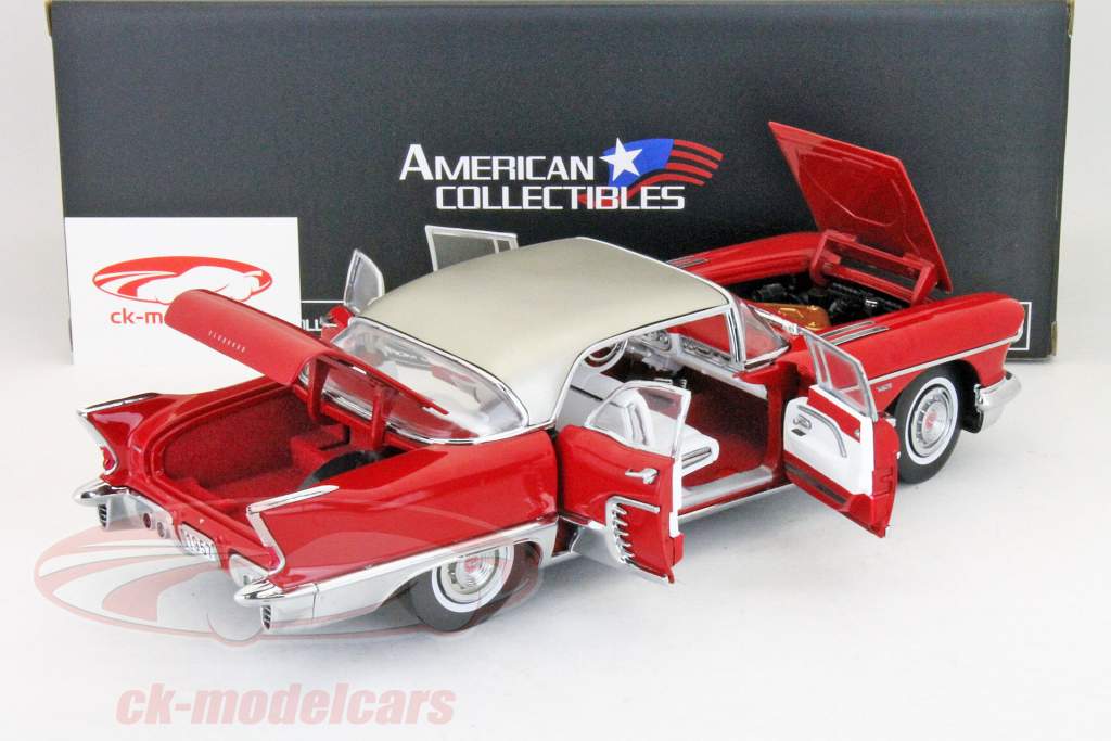 ダイキャストカー1/18 1957 CADlLLAC BROUGHAM Sun Star Models 1:18 Cadillac Eldorado Brougham 1957 ebony