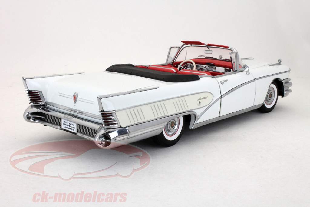 Buick Limited Open Convertible 新年 1958 冰川白 1:18 SunStar