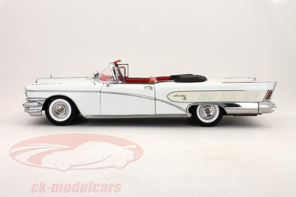 Buick Limited Open Convertible 新年 1958 冰川白 1:18 SunStar