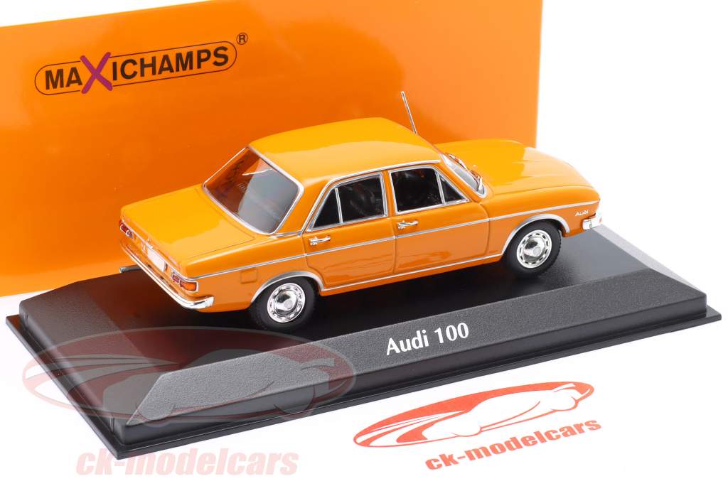 Audi 100 Année de construction 1969 orange 1:43 Minichamps