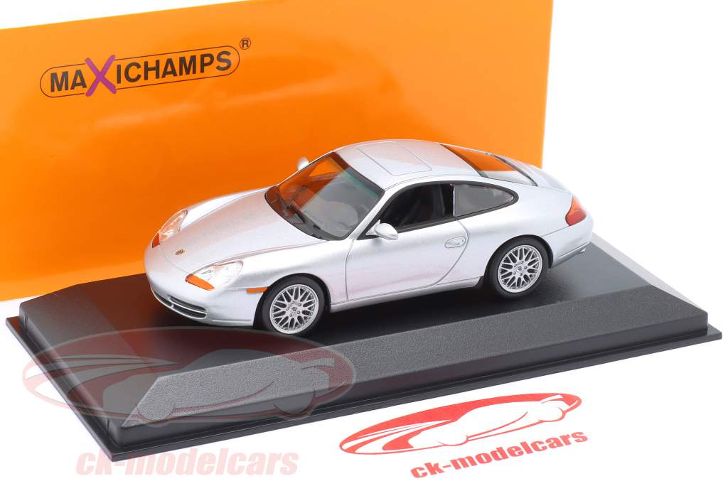 Porsche 911 (996) 建设年份 1998 银 金属的 1:43 Minichamps