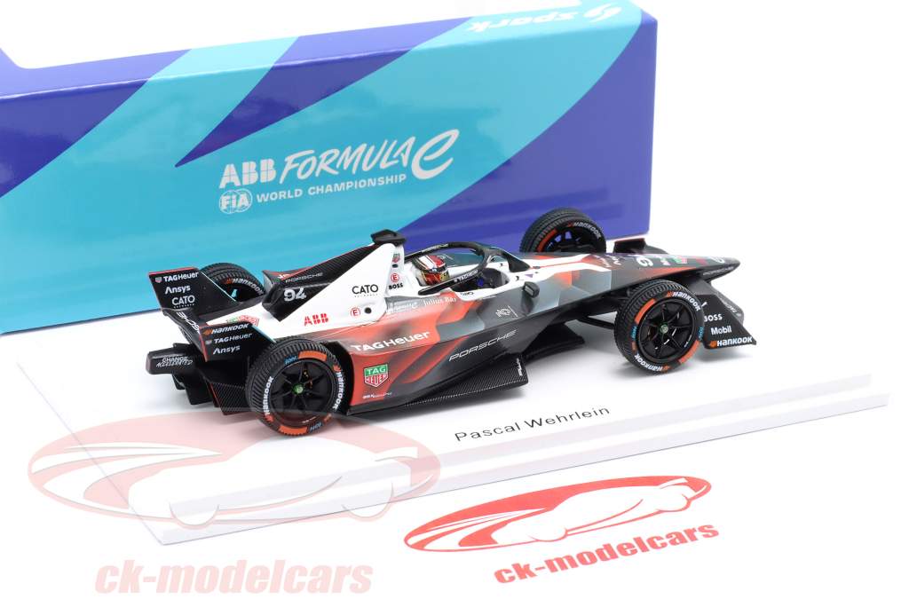 Pascal Wehrlein Porsche 99X #94 winnaar Diriyah ePrix formule E 2023 1:43 Spark