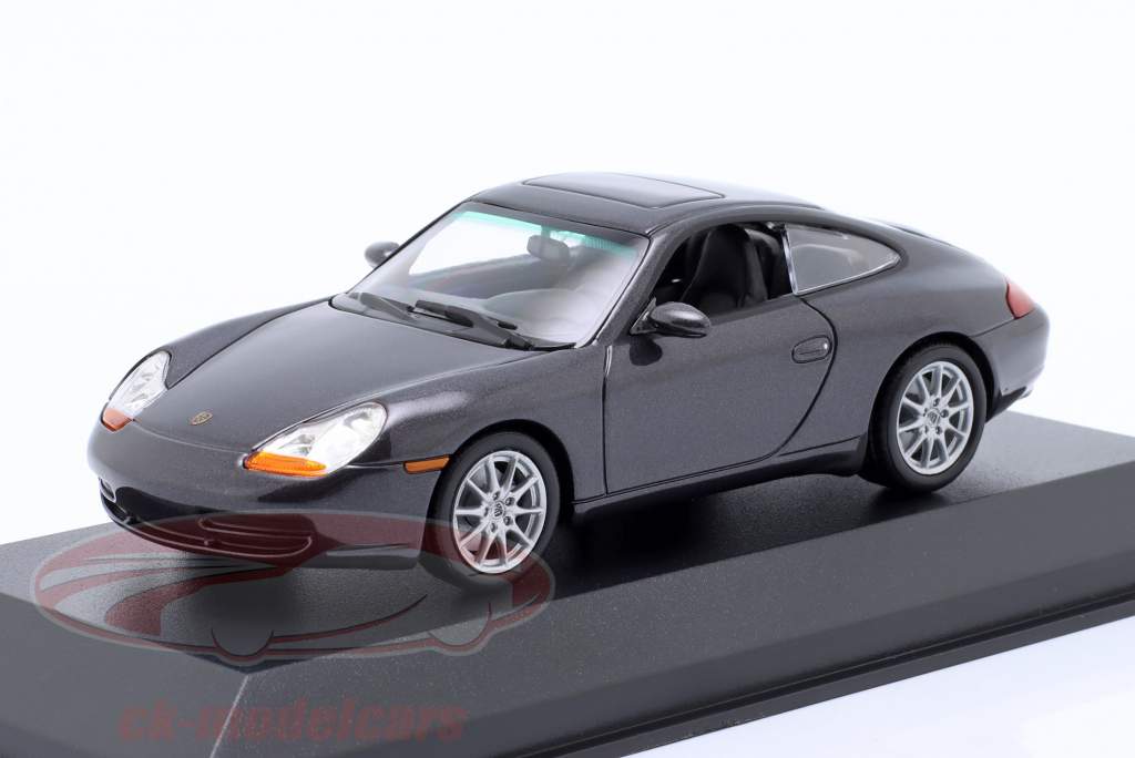 Porsche 911 (996) year 1998 dark purple metallic 1:43 Minichamps