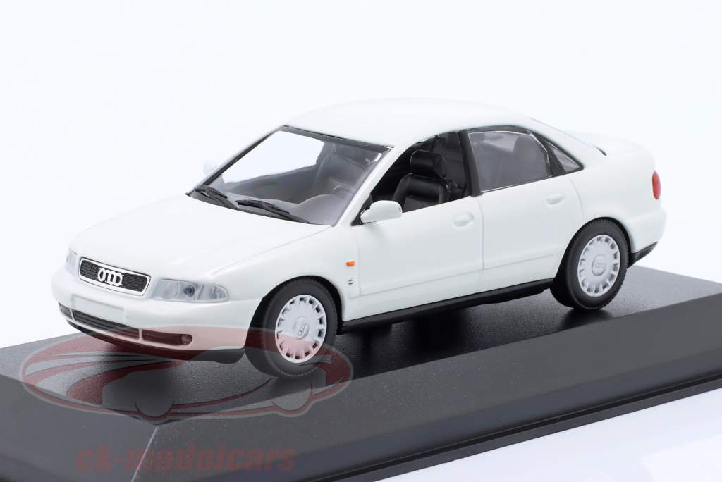 Audi A4 Anno di costruzione 1995 bianco 1:43 Minichamps