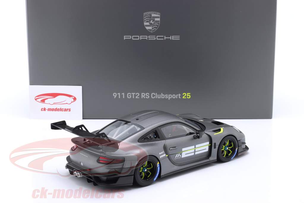 【MINICHAMPS】限定Porsche 911 GT2 TopGearモデル Minichamps x Premium Hobbies 413067238911 Racing Yellow