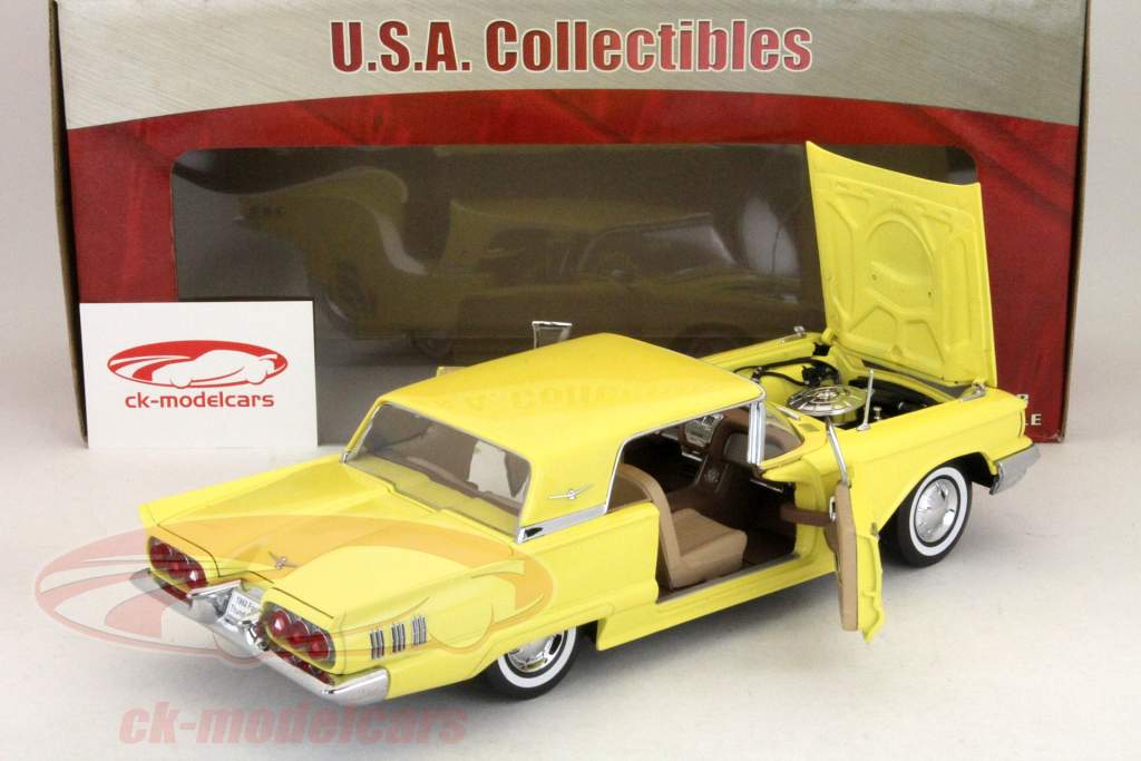 Ford Thunderbird hardtop 1960 moroccan ivory 1:18 SunStar