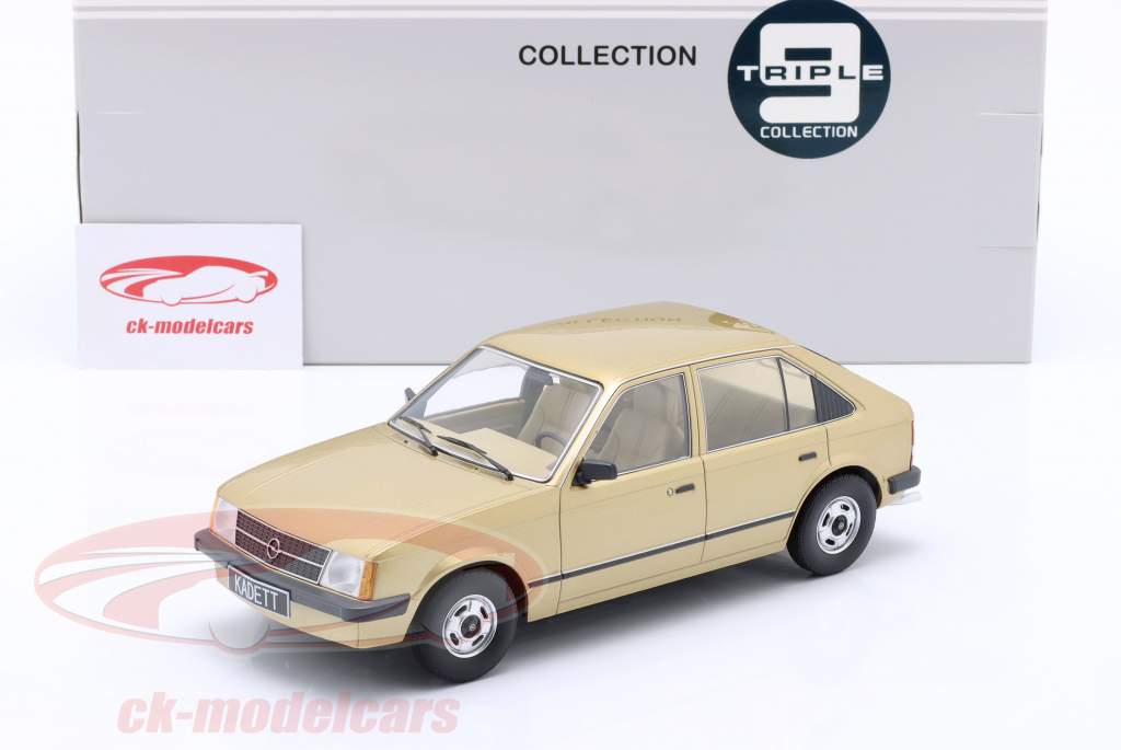 Opel Kadett D Año de construcción 1984 oro metálico 1:18 Triple9