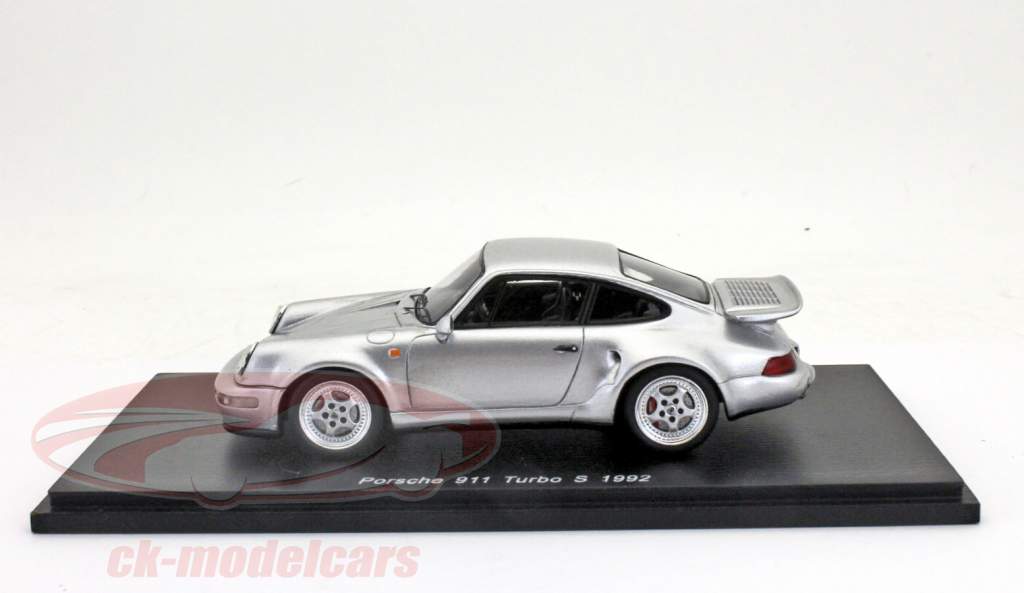 ポルシェ911ターボS 1992銀/ 1:43スパークを造っ