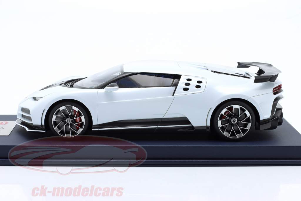 Bugatti Centodieci Ano de construção 2022 quartzo branco 1:18 LookSmart