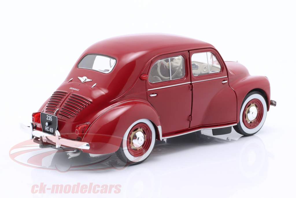 Renault 4CV Byggeår 1956 mørkerød 1:18 Solido