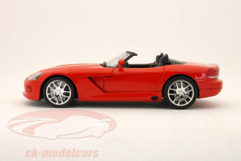 Dodge Viper SRT-10 Roadster rød 1:18 Hotwheels