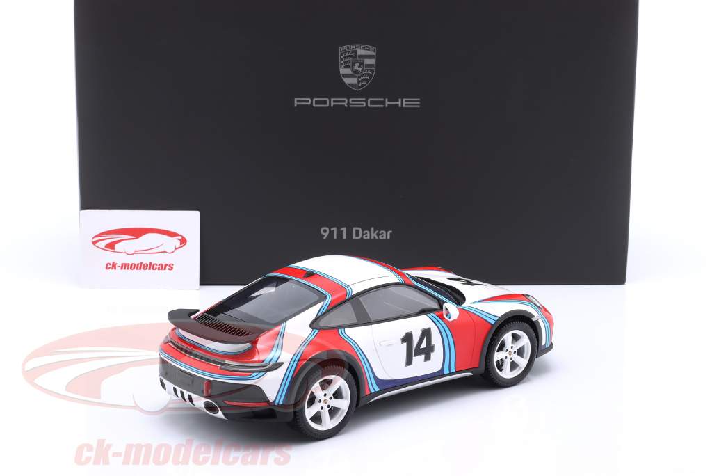 Porsche 911 (992) Dakar #14 Année de construction 2023 Martini Livrée 1:18 Spark