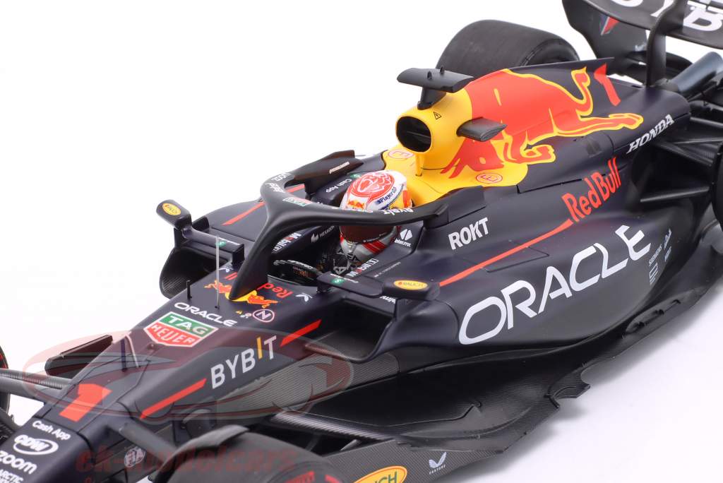 Verstappen Red Bull RB19 #1 ganador Bahréin GP fórmula 1 Campeón mundial 2023 1:18 Minichamps