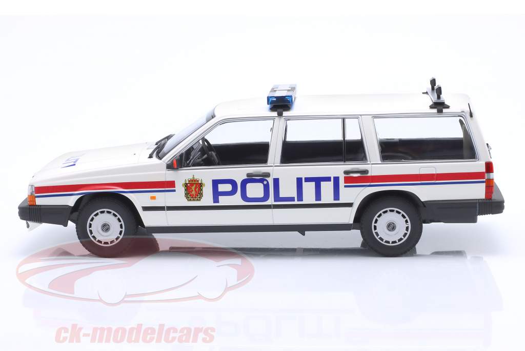 Volvo 740 GL Break year 1986 Police Norway 1:18 Minichamps