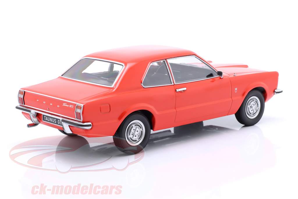 Ford Taunus GT Limousine Byggeår 1971 lys rød 1:18 KK-Scale