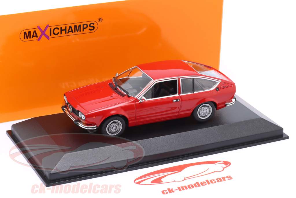 Alfa Romeo Alfetta GTV year 1976 red 1:43 Minichamps