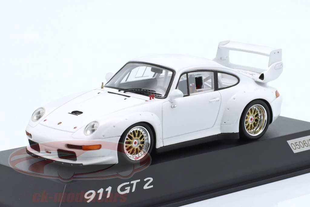 Porsche 911 (993) GT2 bianco 1:43 Spark