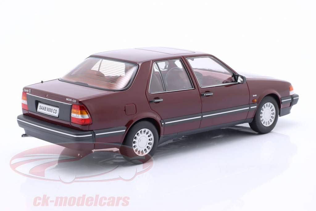 Saab 9000 CD Turbo Baujahr 1990 dunkelrot 1:18 Triple9
