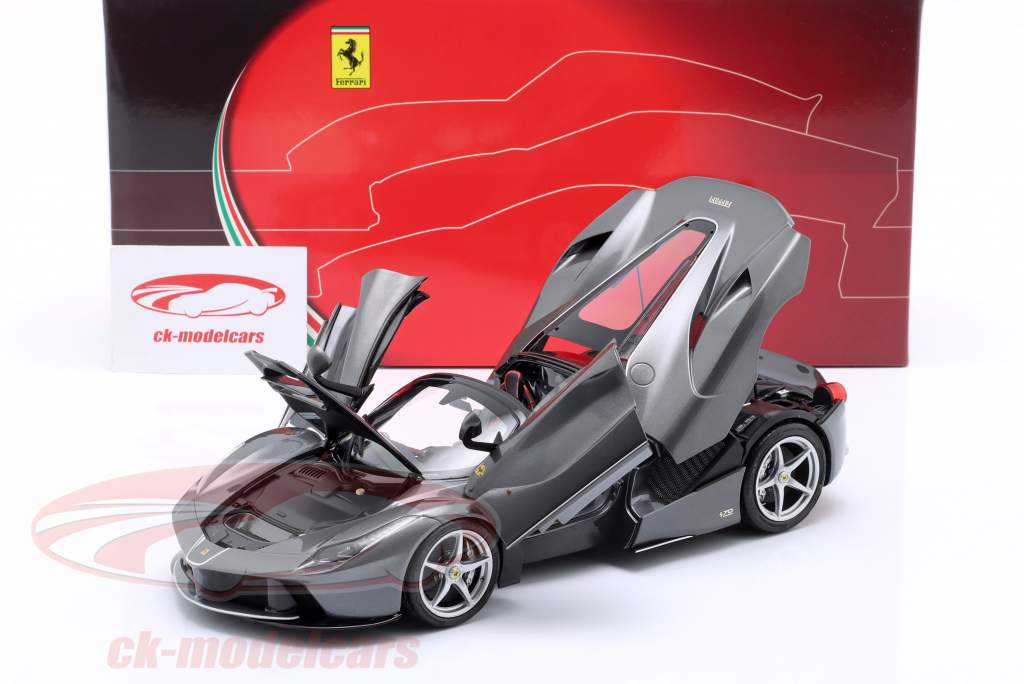 Ferrari LaFerrari Aperta Ano de construção 2016 Cinza 1:18 BBR