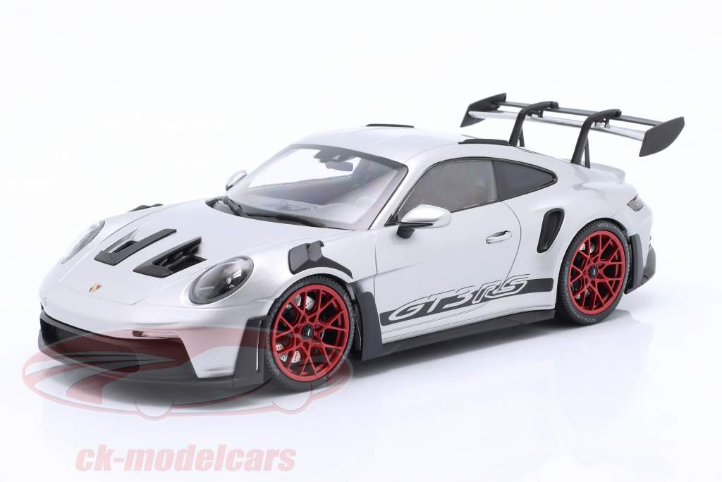 Porsche 911 (992) GT3 RS year 2023 silver / Red rims 1:18 Minichamps