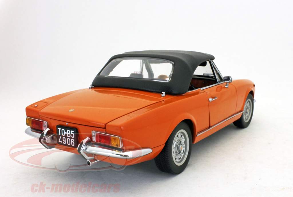 菲亚特124蜘蛛BS年份1974橙色1:18森斯尔