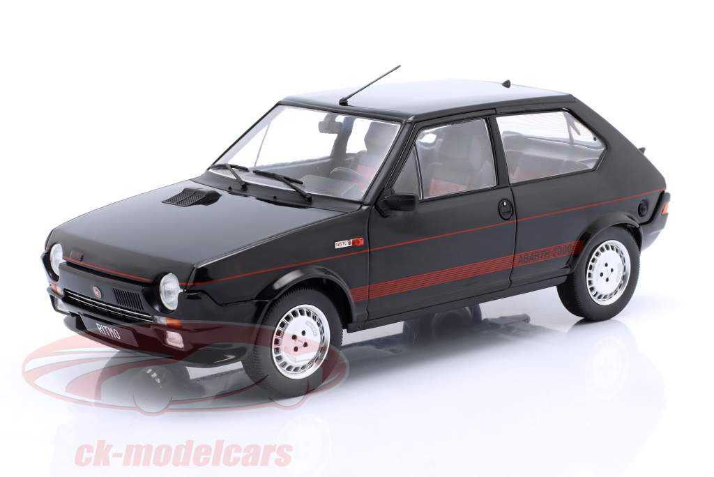 Fiat Ritmo TC 125 Abarth Byggeår 1980 sort 1:18 ModelCar Group