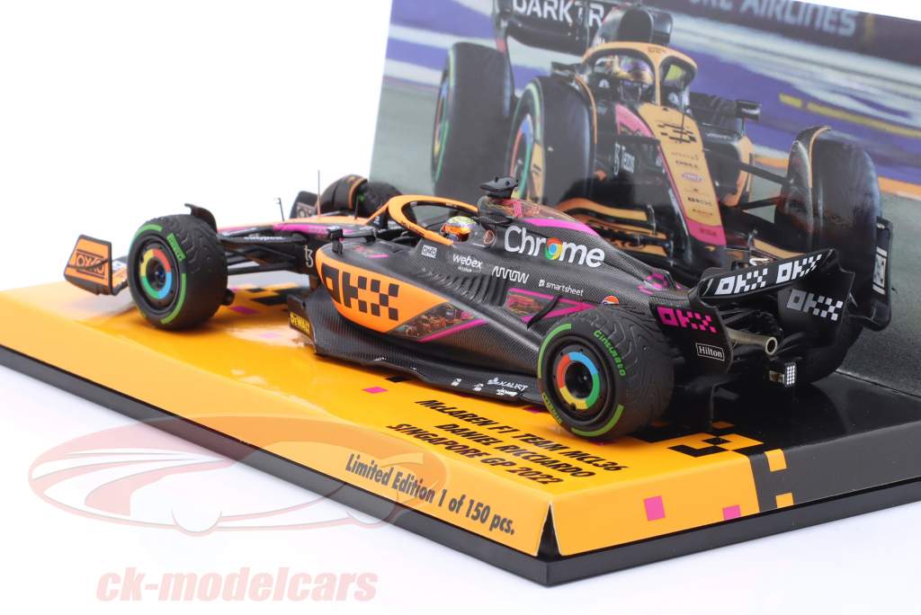 D. Ricciardo McLaren MCL36 #3 5ème Singapour GP formule 1 2022 1:43 Minichamps