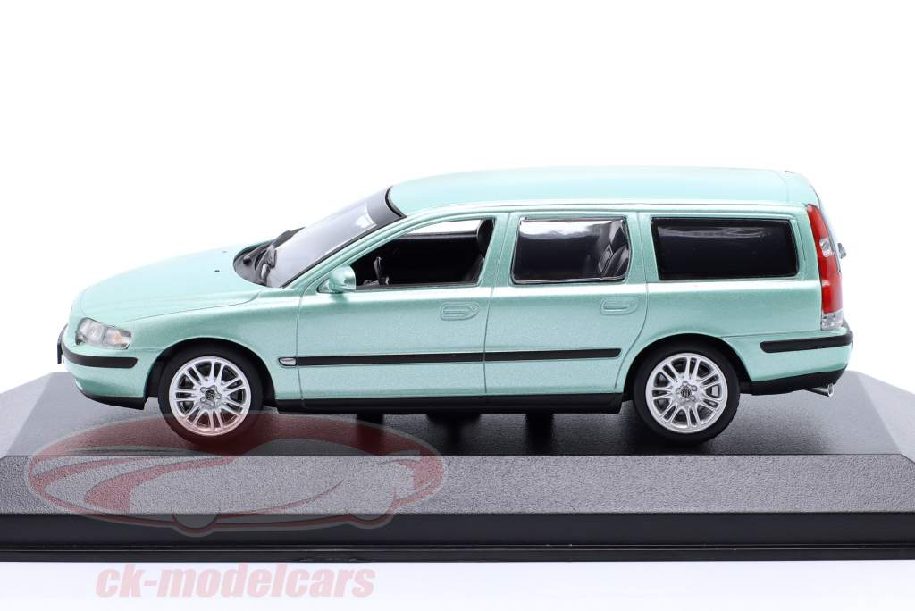 Volvo V70 Break Ano de construção 2000 luz verde 1:43 Minichamps