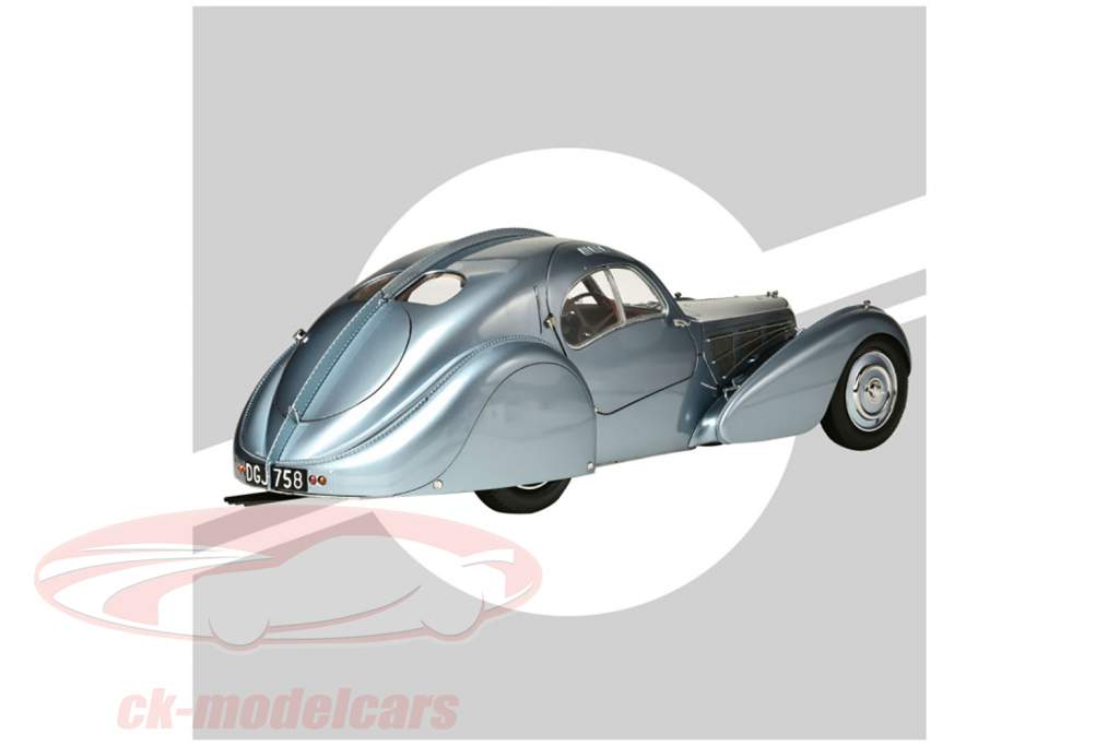 Bugatti 57 SC atlantico azzurro chiaro Kit 1:8 Ixo