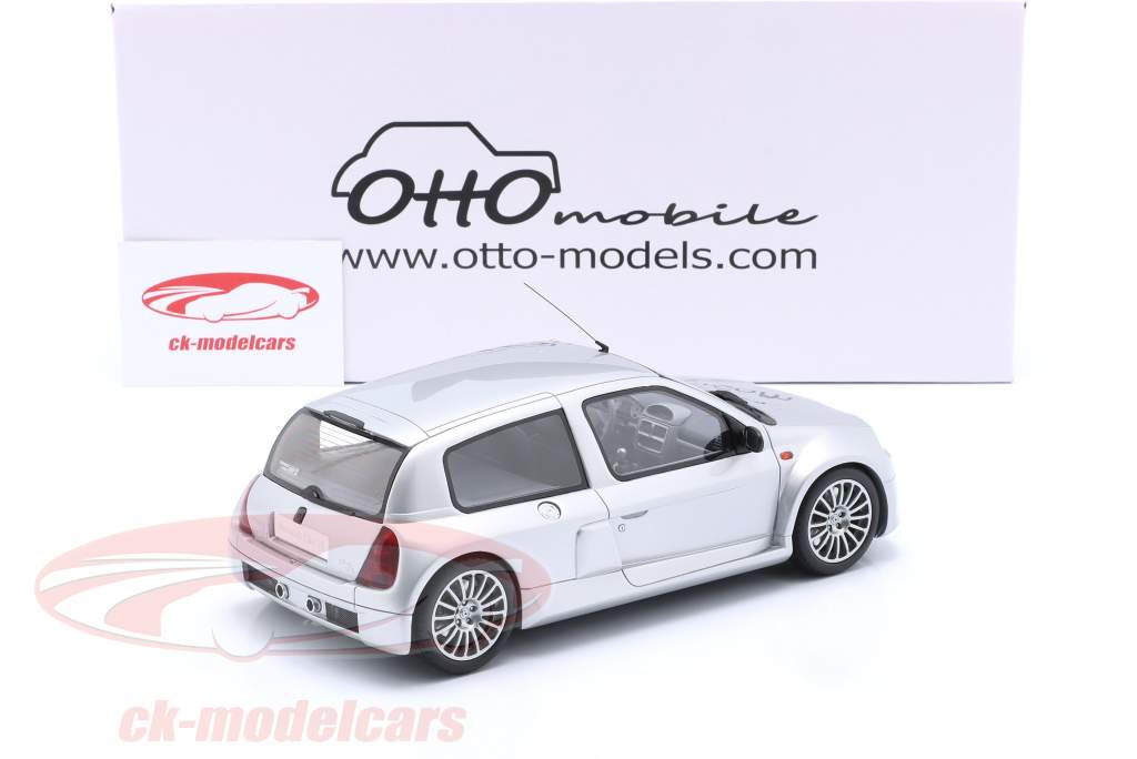 Renault Clio V6 Phase 1 Byggeår 2001 sølv 1:18 OttOmobile