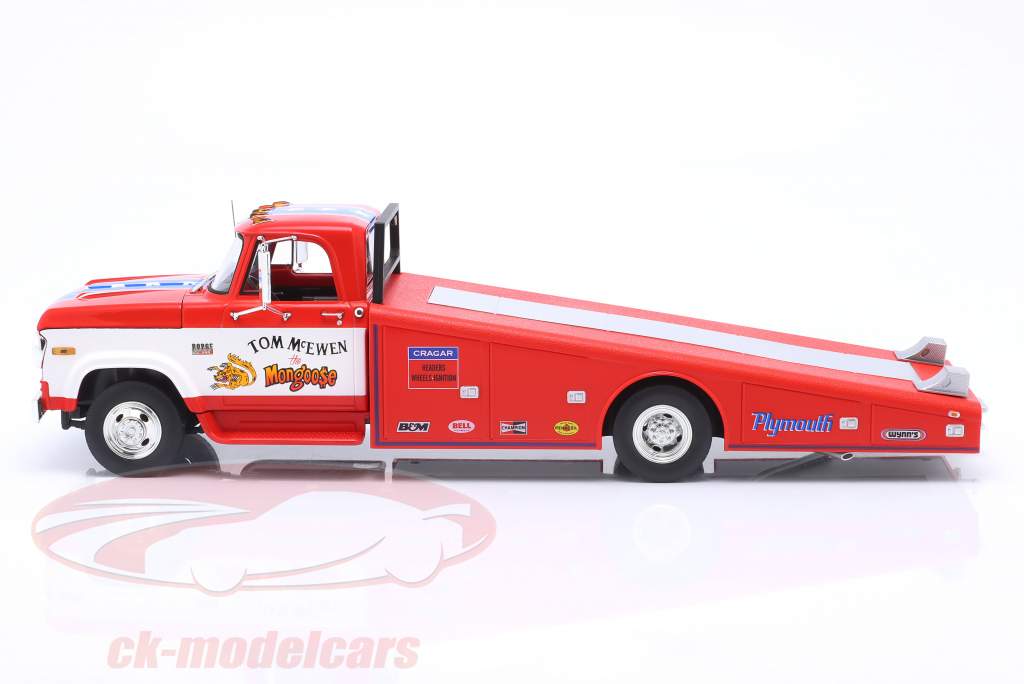 Dodge D-300 Ramp Truck Mongoose year 1970 red / white 1:18 GMP