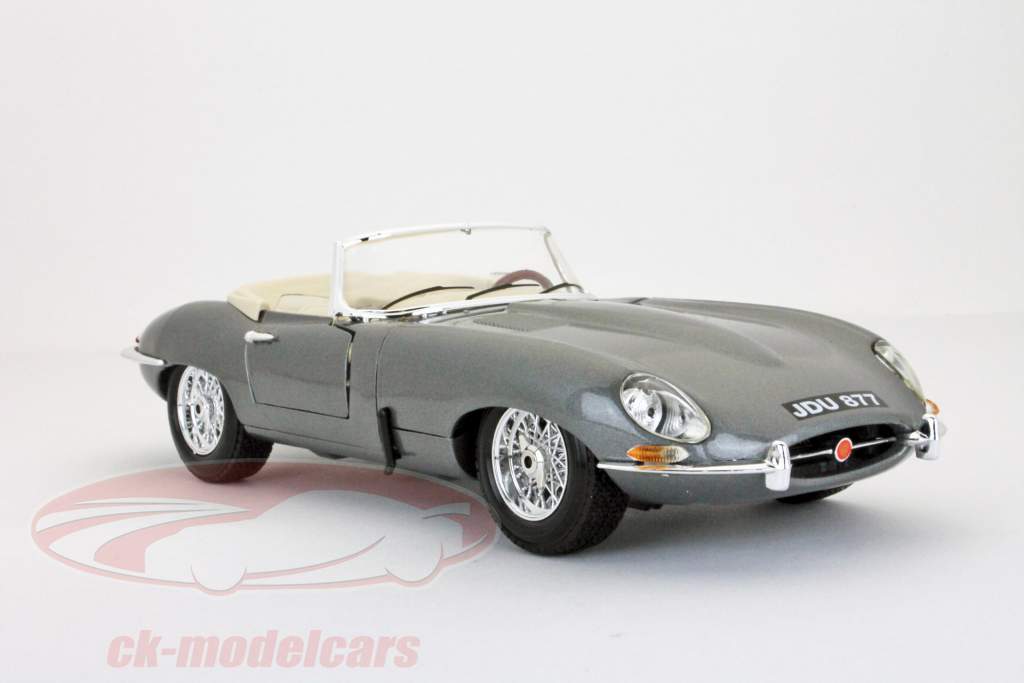 ジャガーE-タイプコンバーチブルイヤー1961グレーメタリック1時18モデルBburago
