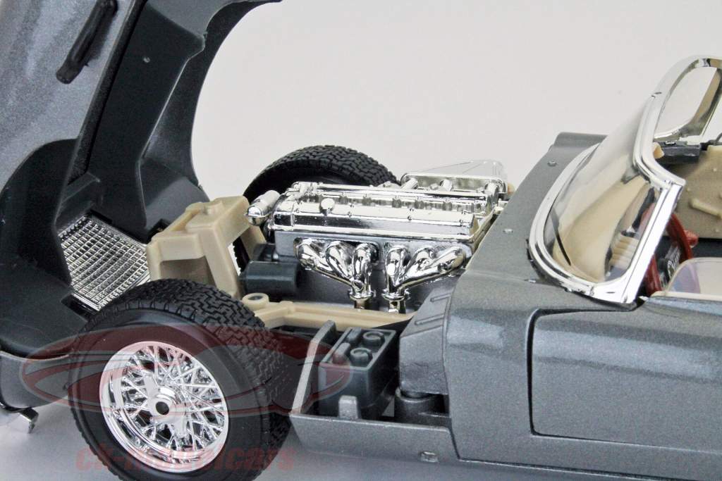 ジャガーE-タイプコンバーチブルイヤー1961グレーメタリック1時18モデルBburago