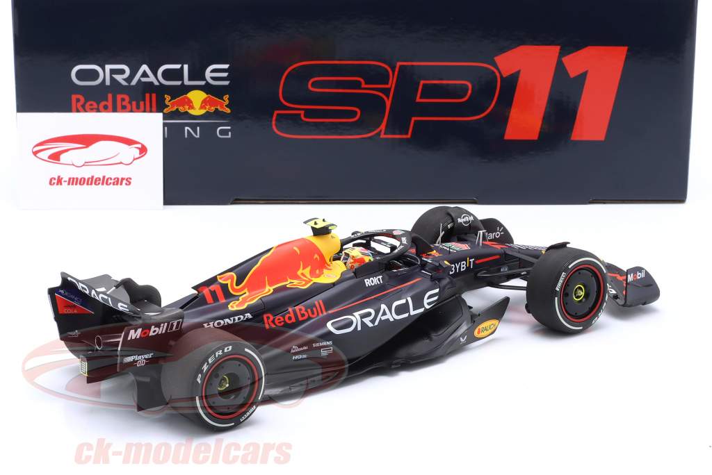 S. Perez Red Bull RB19 #11 ganador Arabia Saudita GP fórmula 1 2023 1:18 Minichamps