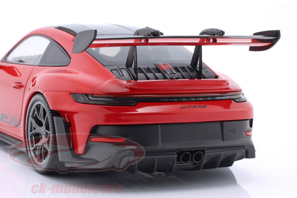 Porsche 911 (992) GT3 RS year 2023 red / silver rims 1:18 Minichamps