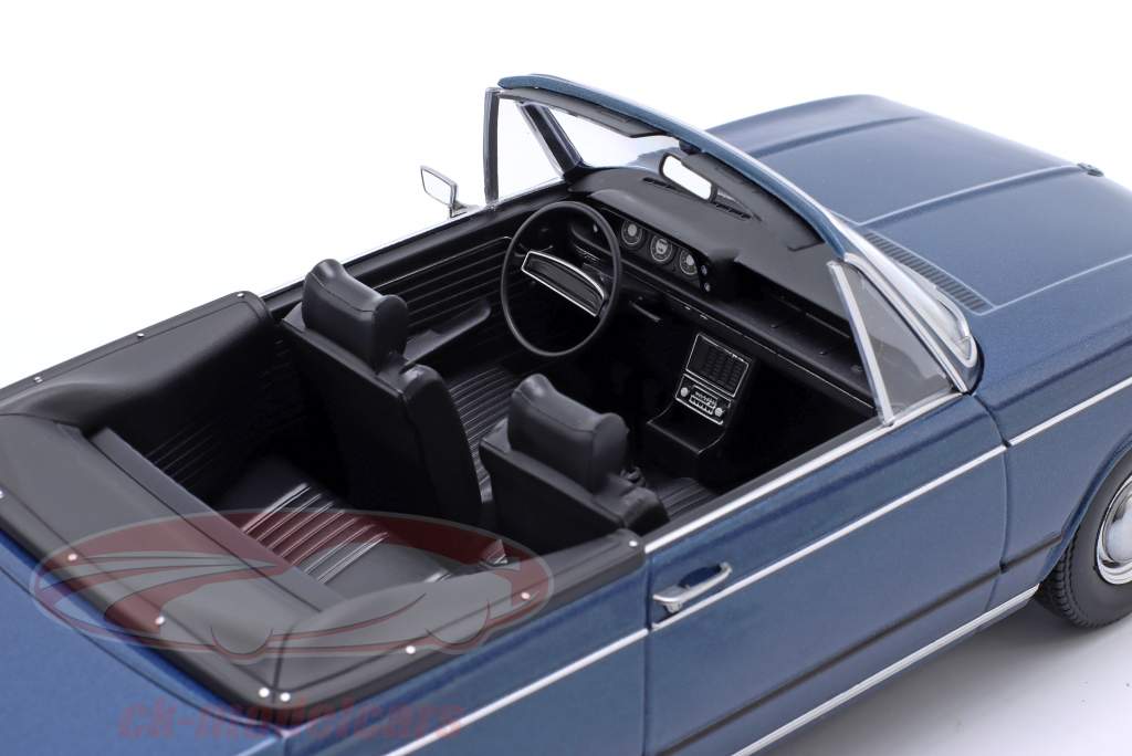 BMW 2002 Cabriolé Año de construcción 1971 azul oscuro metálico 1:18 KK-Scale