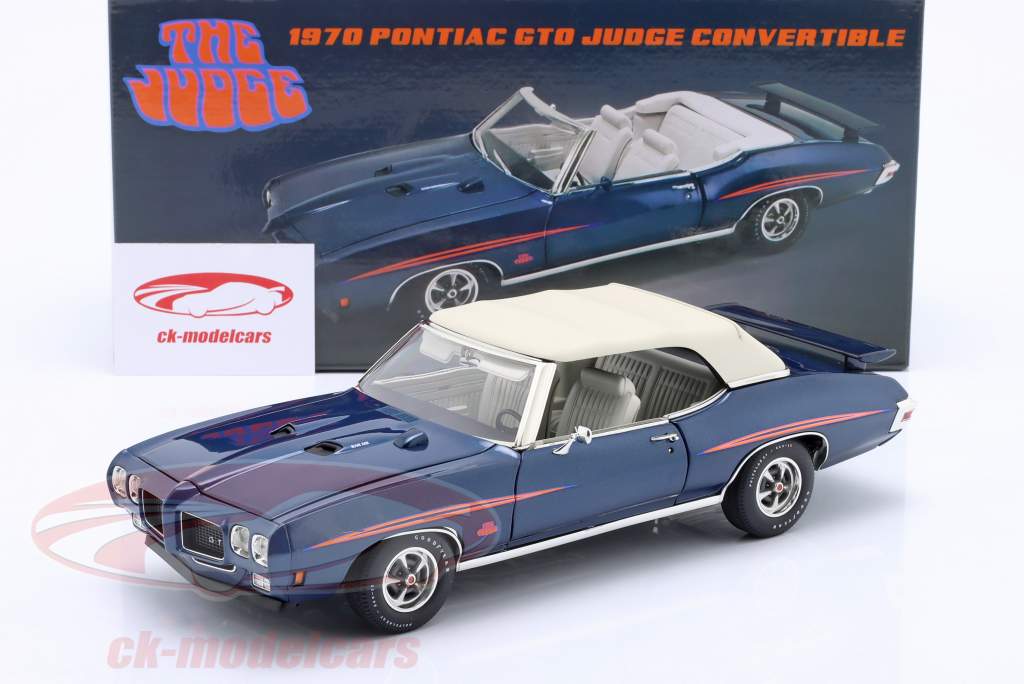 Pontiac GTO Judge Convertible Baujahr 1970 blau 1:18 GMP