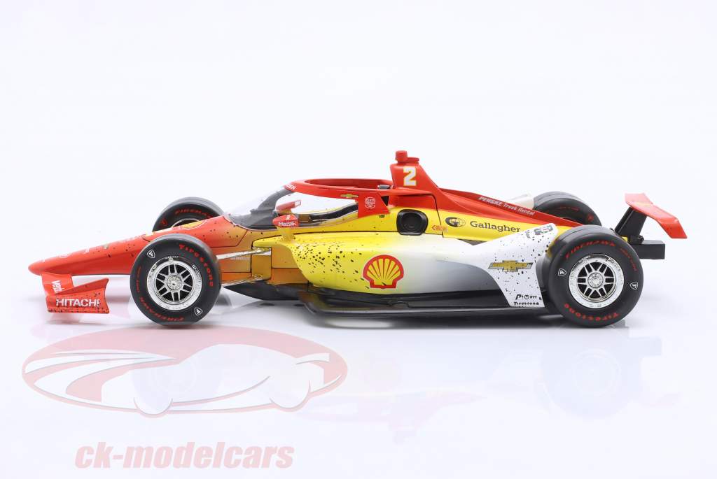 J. Newgarden Chevrolet #2 Winner Indy500 IndyCar Series 2023 Dirty version 1:18 Greenlight
