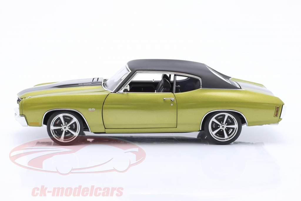 Chevrolet Chevelle SS Restomod con Techo de vinilo 1970 verde / negro 1:18 GMP